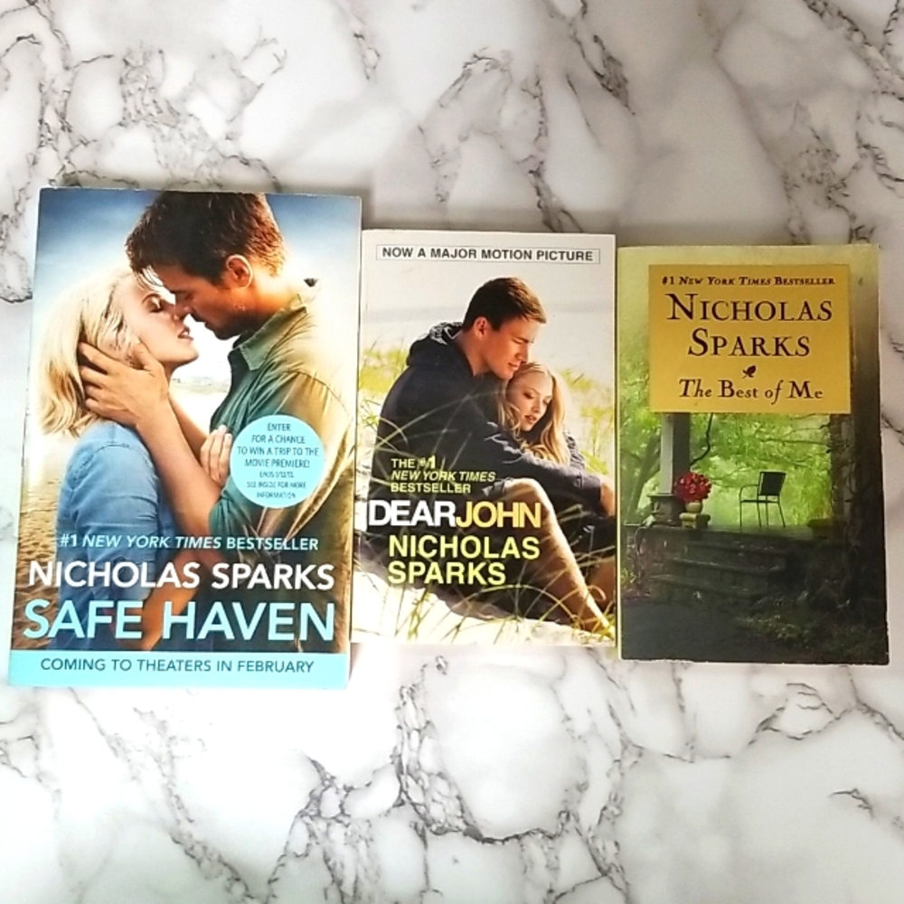 Lot of 3 Nicholas Sparks Paperbacks